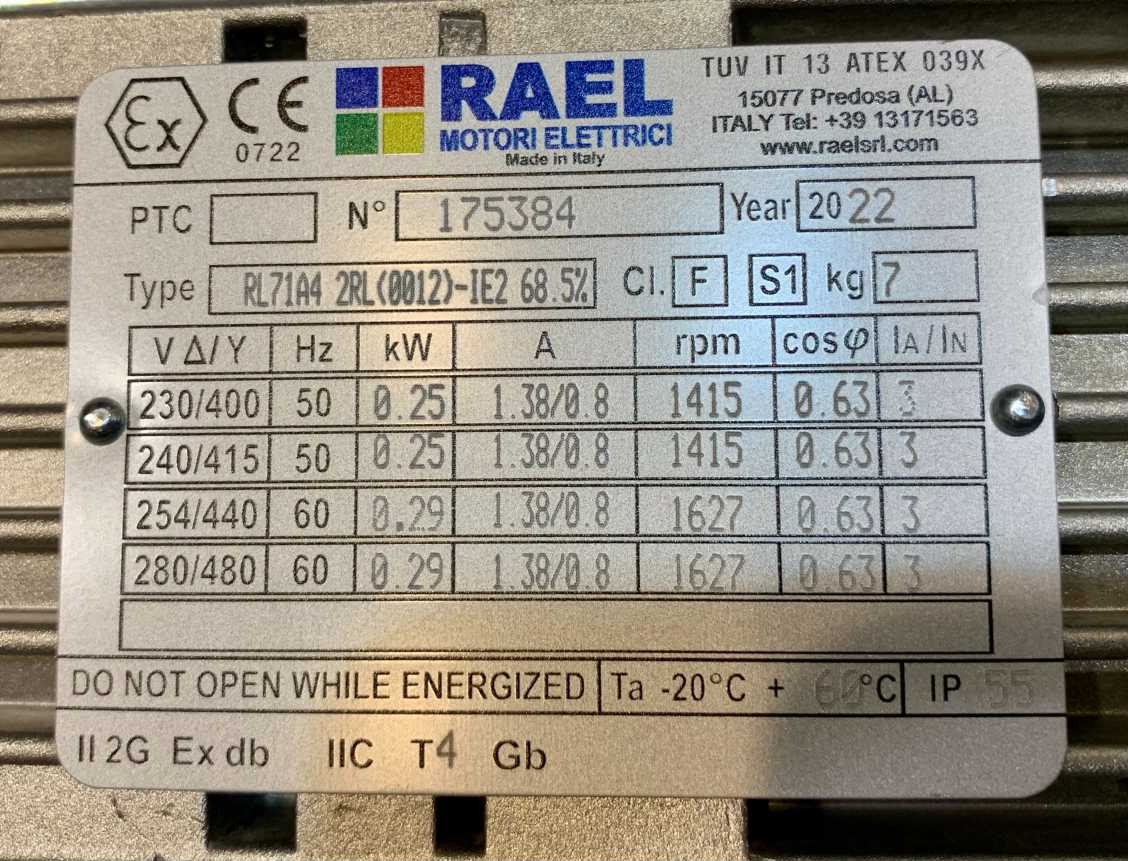 پلاک الکتروموتور ۰.۲۵ کیلووات ۱۵۰۰ دور سه‌فاز ضد انفجار (Ex) RAEL